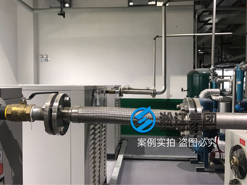 工業壓縮機儀表用氣源金屬軟管使用現場 工業壓縮機儀表用氣源金屬軟管使用現場