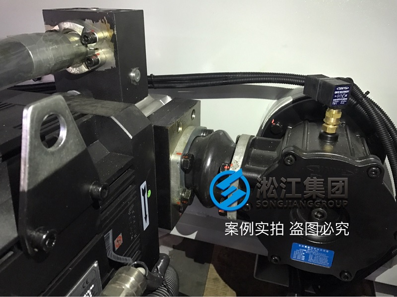 【ASA】NG80橡膠管在壓鑄機上的應用情況“維修更換” 【ASA】NG80橡膠管在壓鑄機上的應用情況“維修更換”