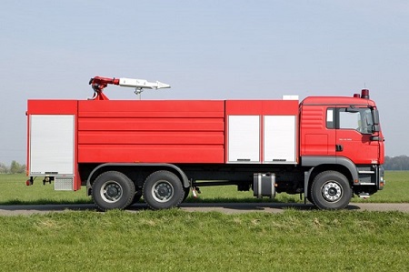 “擔(dān)負(fù)高空滅火任務(wù)”馬基路斯MAGIRUS高噴車 “擔(dān)負(fù)高空滅火任務(wù)”馬基路斯MAGIRUS高噴車