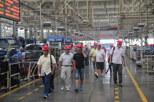 福田諸城汽車廠開啟第二批瑞沃體驗(yàn)之旅，深化技術(shù)交流共謀發(fā)展